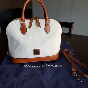 Dooney & bourke zip zip satchel
